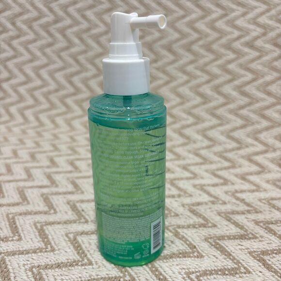 Fekkai Volume Spray - Picture 3 of 4